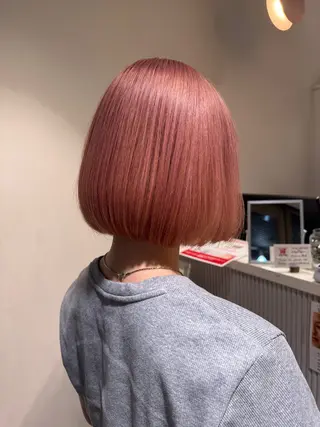 カラー momb所属・杉浦 姫菜のヘアスタイル