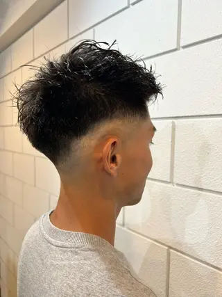 ショート メンズ 相澤 拳のヘアスタイル