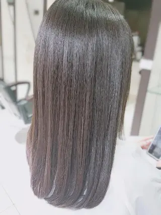 セミロング newi WASHIOのヘアスタイル