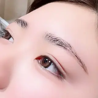 アイブロウ crebia🎀 Riaraのマツエク・マツパデザイン