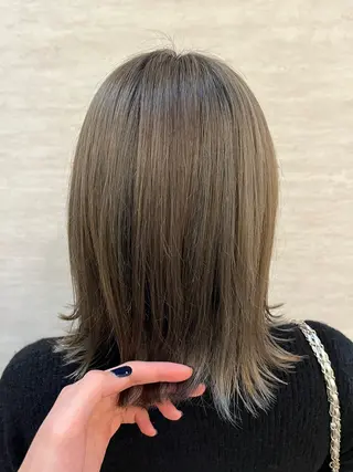 ミディアム カラー 💜N°大分💜 三浦のヘアスタイル