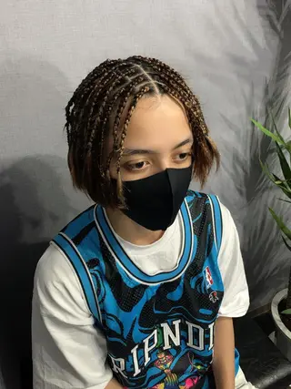 ミディアム SPINEL Sawaのヘアスタイル