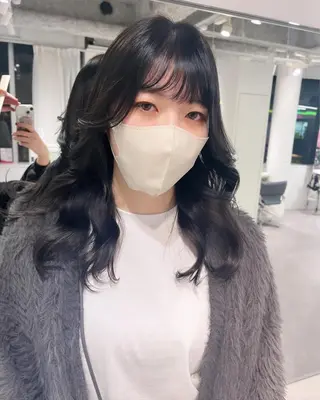 セミロング LANTERDIT所属・武藤 愛永のヘアスタイル