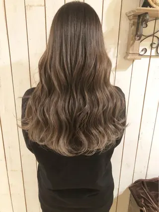 ロング Noe心斎橋所属・Noe心斎橋 堀田 朋宏のヘアスタイル