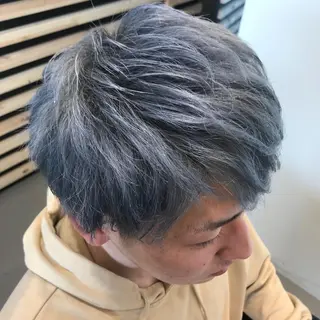 ショート カラー メンズ 大久保 隆蔵のヘアスタイル