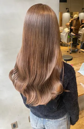 ロング 井上 麻帆のヘアスタイル