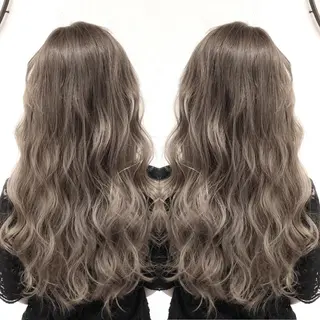 ロング カラー biscohair 髪にドラマを。のヘアスタイル