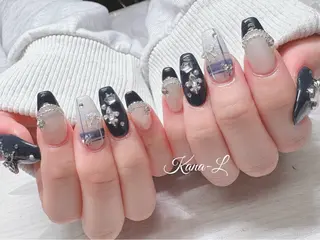 ネイル 芦辺 香奈のネイルデザイン