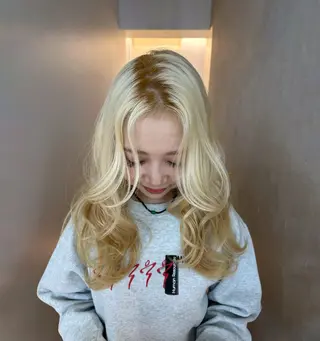 カラー ハイトーン特化 pepe🎀のヘアスタイル