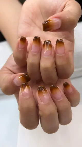 ミディアム MAXKELLY KAORIのネイルデザイン