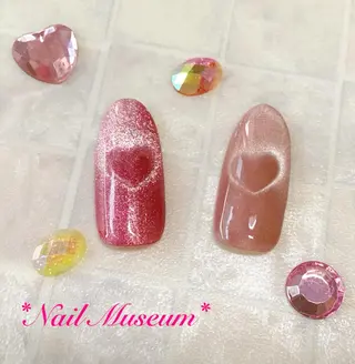 ネイル マグネットネイル💛 Hayakawaのネイルデザイン