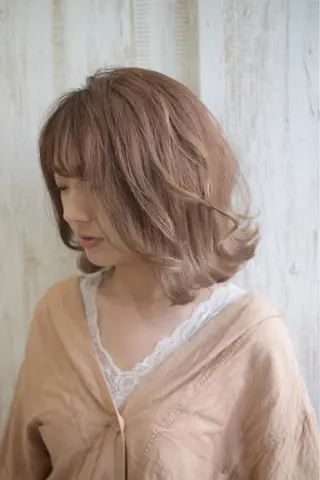 ショート カラー ハイトーンカラー RYUのヘアスタイル