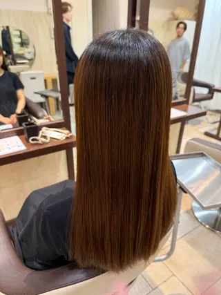 ロング 山本 麻都理のヘアスタイル