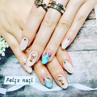 ネイル ユキカ (ネイリスト)のネイルデザイン