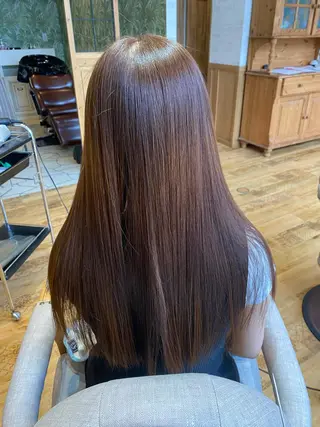 ロング ジャスミン　PETZ所属・ショート＆ボブ ヒロシのヘアスタイル