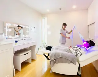 Whitening Beauty 市川妙典店所属・天根 春香のエステ・リラクイメージ