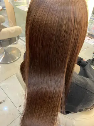 セミロング yukari 艶髪ヘアのヘアスタイル