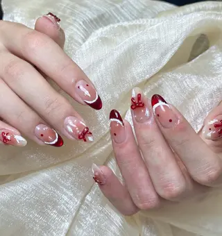 ネイル RAFFINE 月🦋🩵のネイルデザイン