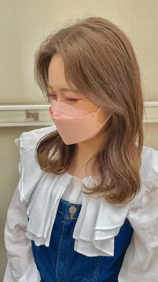 ミディアム カラー ブリーチなしで透け感 暖色カラーボブaoiのヘアスタイル