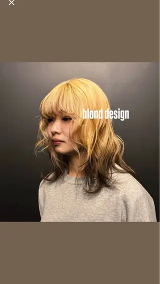 セミロング JE SUIS HEUREUSE所属・ニュアンスヘア ★リョウカ★のヘアスタイル