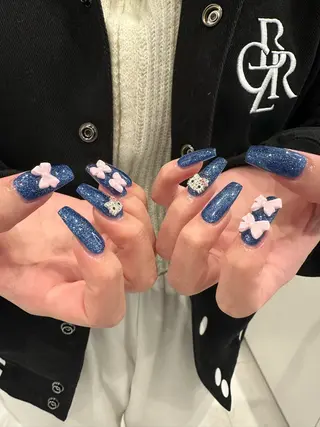 ネイル nachi 🎀のネイルデザイン
