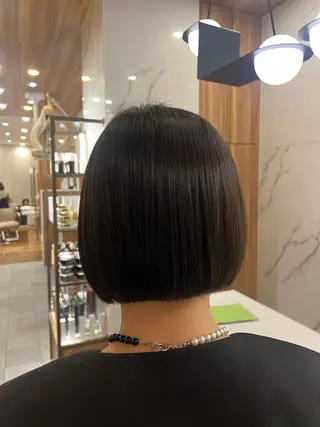 ショート 村中 逸紀のヘアスタイル