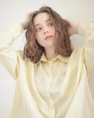 ミディアム パーマ 小田川 竜也のヘアスタイル