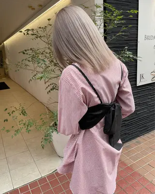 ミディアム カラー VEGA天神 ブリーチのヘアスタイル