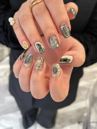 ネイル ユナ🌙 nailのネイルデザイン