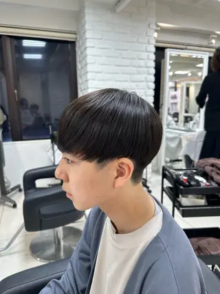 ショート パーマ メンズ フェザーパーマ職人 🪶ryosukeのヘアスタイル