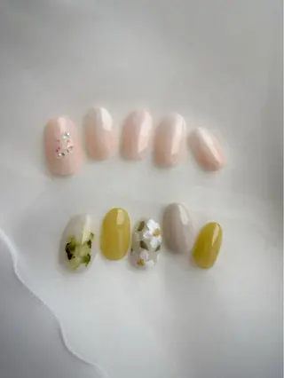 ネイル ころろんネイル nazuのネイルデザイン