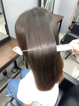 セミロング 艶髪/トリートメント ⭐️KIRARI⭐️のヘアスタイル