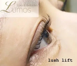 マツエク・マツパ Lumos nail&eyelash所属・Lumos Ayakaのマツエク・マツパデザイン