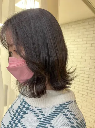 ミディアム u n aのヘアスタイル