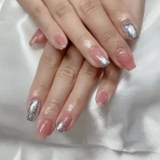 ネイル UniqueNail 長さだし専門店のネイルデザイン