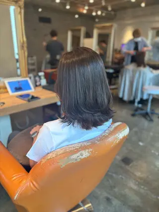 ミディアム カラー 髪質改善カラー ベージュ🤎YUMEのヘアスタイル