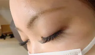 マツエク・マツパ 清水 茜の眉毛・アイブロウイメージ