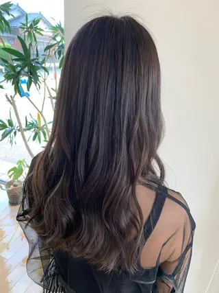 カラー 柴田 結衣のヘアスタイル