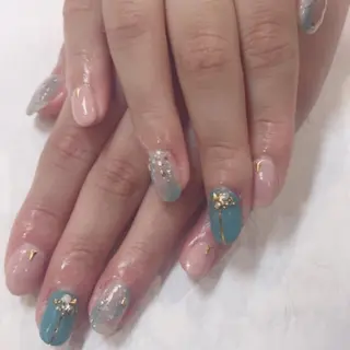 ネイル 🎀12/08ご予約 ◎ 本田 知美🎀のネイルデザイン