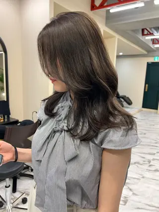 セミロング カラー ヘアアレンジ レイヤー/透明感 🍃鈴木裕介のヘアスタイル