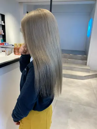 ロング カラー 酸性ストレート・ メンズ 三原 楊子のヘアスタイル