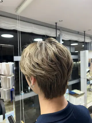 メンズ chez-moi  igrek所属・坂下 海のヘアスタイル