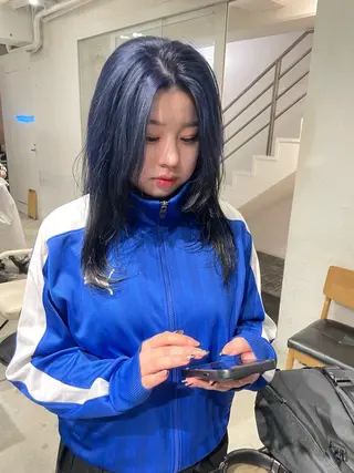 ロング カラー スパイラルパーマ 🌐hina⭐️のヘアスタイル