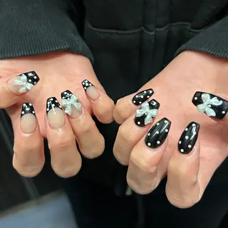 ネイル MODA MANAMIᵕ̈のネイルデザイン