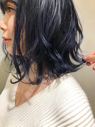 ミディアム カラー 圧倒的透明感カラー nana🦕のヘアスタイル