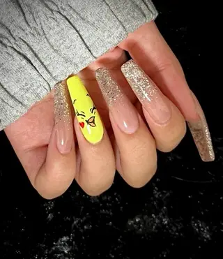 ネイル Lilly Co.のネイルデザイン