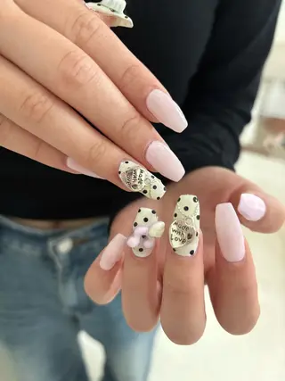 ネイル yuria 🎀海外ネイル🌺のネイルデザイン