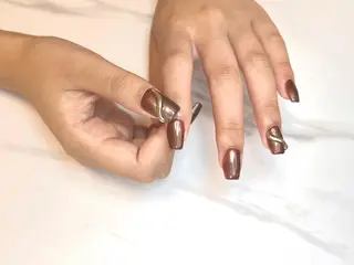 ロング ネイリスト シンのネイルデザイン