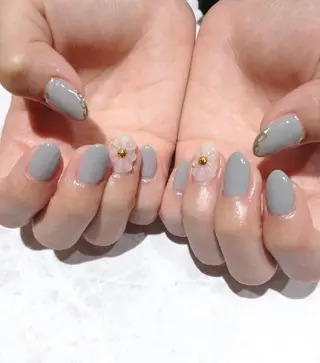 ネイル 會田 瑠衣のネイルデザイン