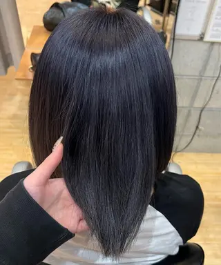 ミディアム カラー i.+SAPPORO所属・艶ワンカラー♡ ゆうかのヘアスタイル